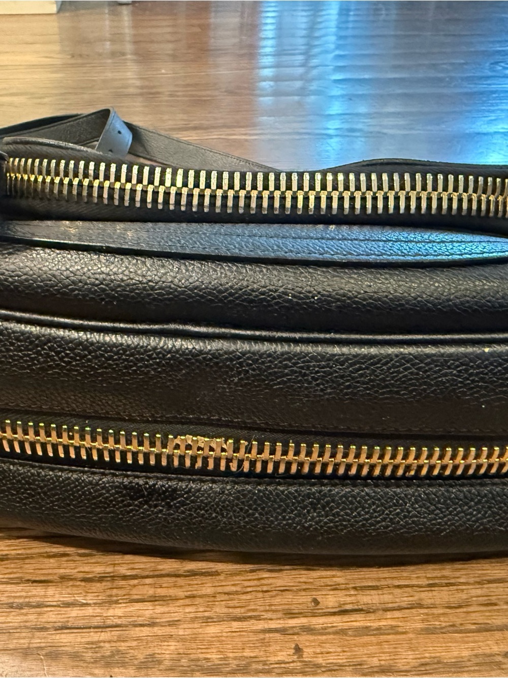 TOM FORD Grained Med Jennifer Crossbody Black Bag- amazing cond -100% auth - Picture 5 of 10